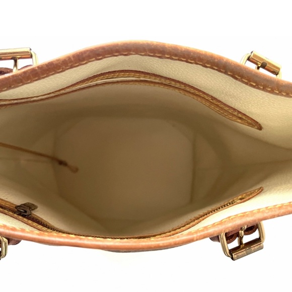 Louis Vuitton Bucket Bag - Picture 12 of 12